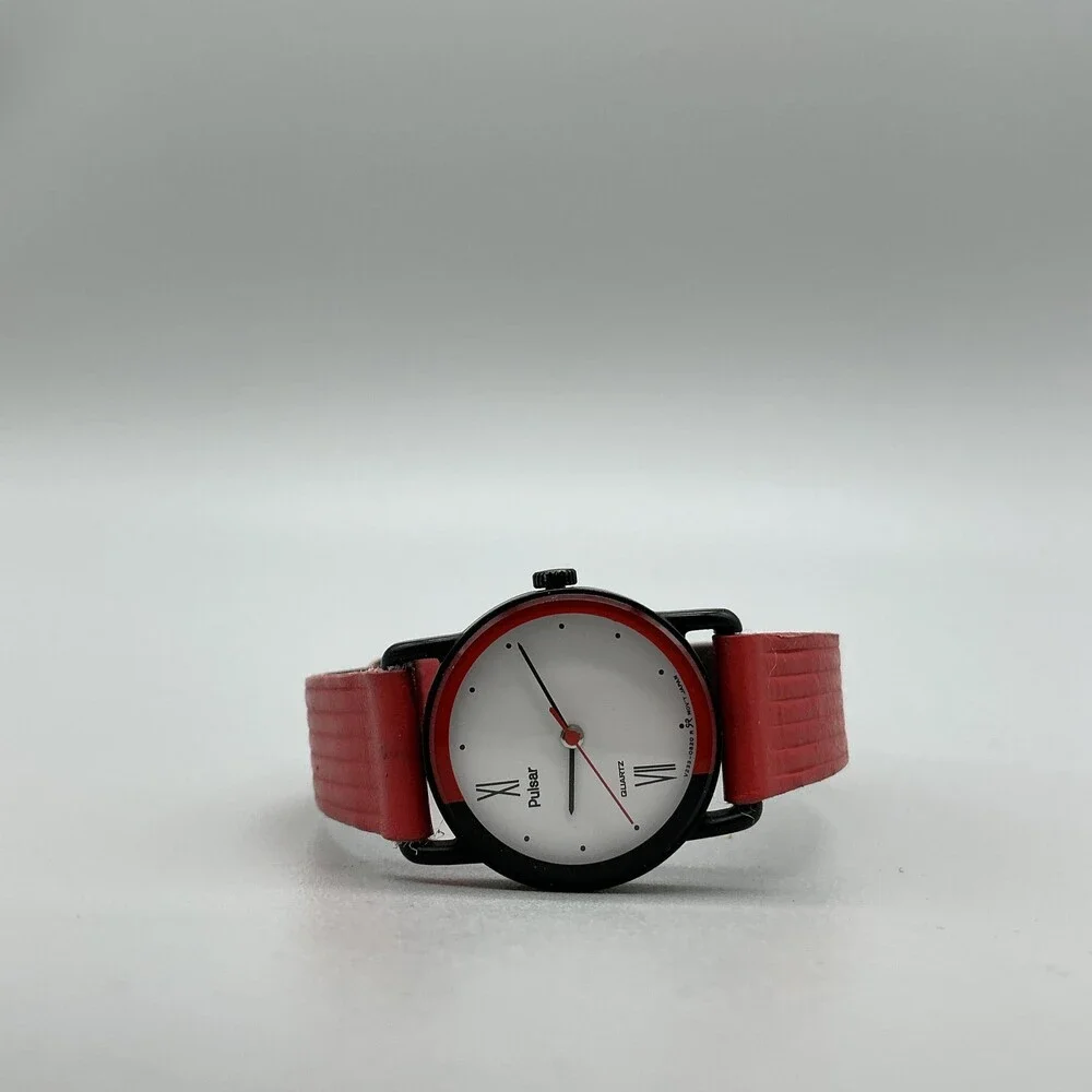 Pulsar V233-0100 Womens Watch 23mm White Dial Red Leather Quartz New Battery